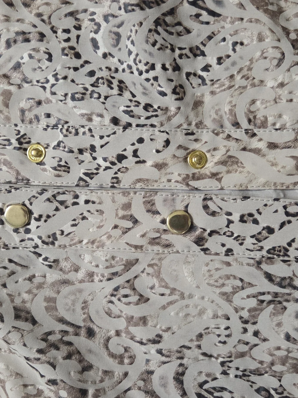 Zenergy By Chico Lightweight Jacket with Gold Hardware - Picture 6 of 8